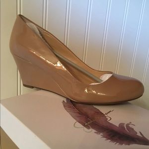 Jessica Simpson Wedges